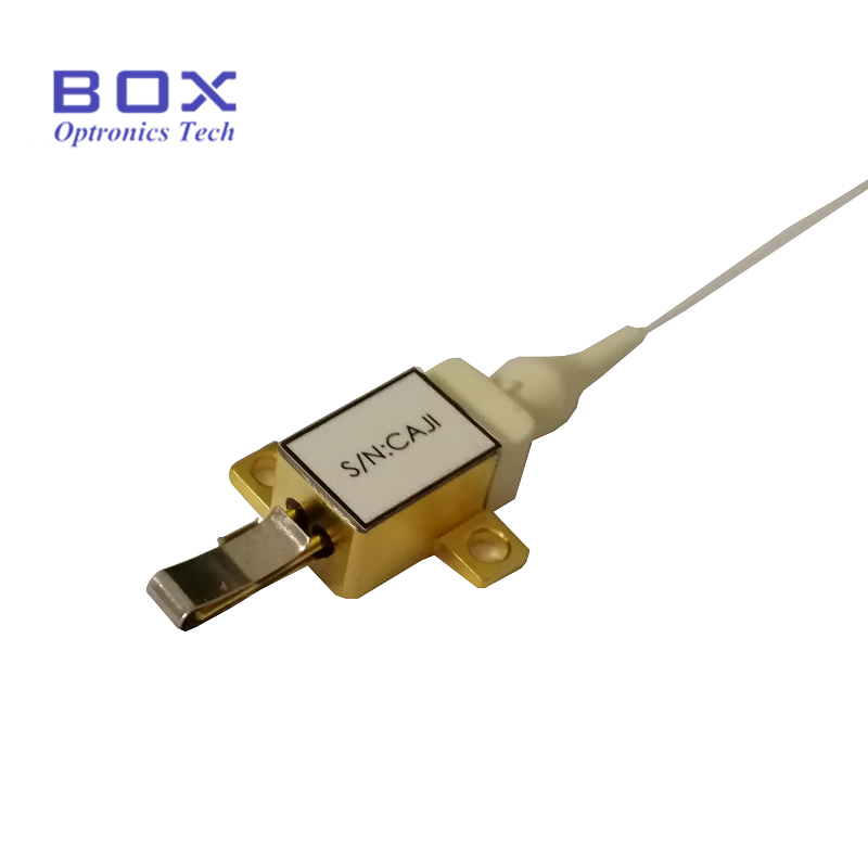 808nm 5W Uncooled Multimode Laser Diode မော်ဂျူး